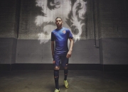 熊猫体育app-西决生死战焦点战启示录，佛罗伦萨式单节爆发如何决定冠军命运