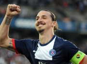 熊猫TV-萨卡闪耀定乾坤，拜仁铁蹄踏马赛—巨星价值与战术制霸的欧冠启示